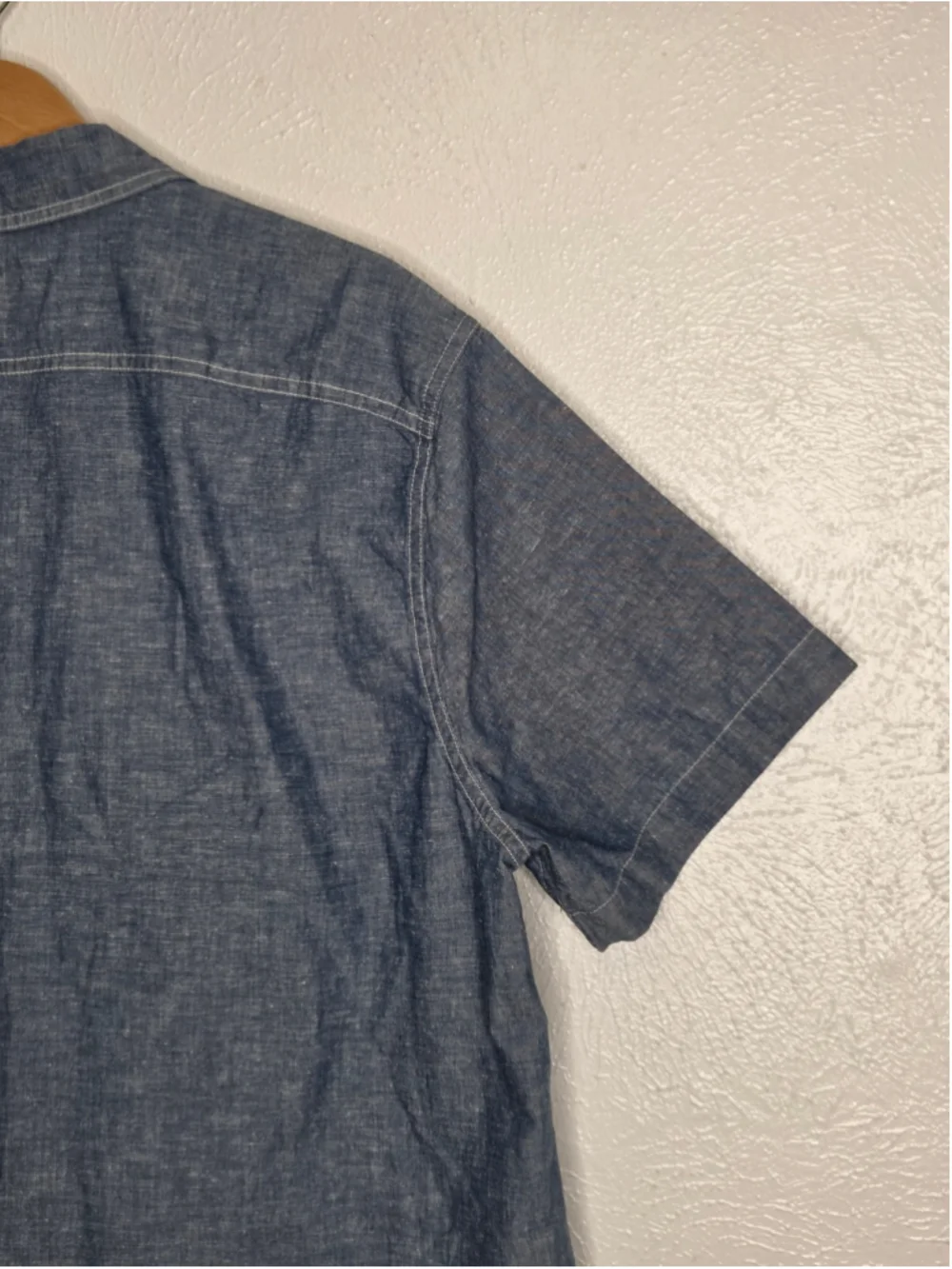 J.Crew Wallace & Barnes Guayabera Shirt Men's Large Chambry Blue Short Sleeve